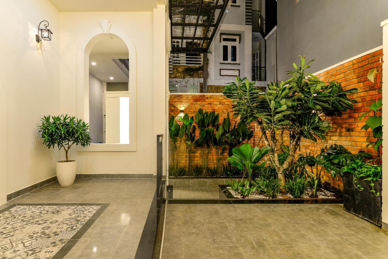 Cozrum Homes The Gallery Residence Ho Si Minh-város Kültér fotó