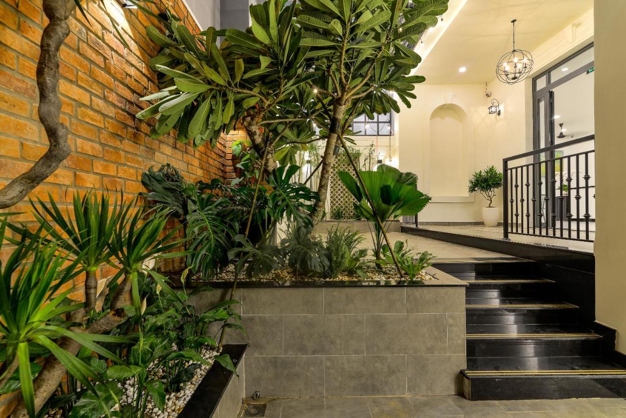 Cozrum Homes The Gallery Residence Ho Si Minh-város Kültér fotó